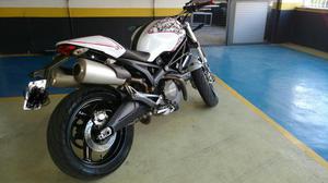 Ducati Monster 696. Aceito carro maior valor,  - Motos - Ribeira, Rio de Janeiro | OLX