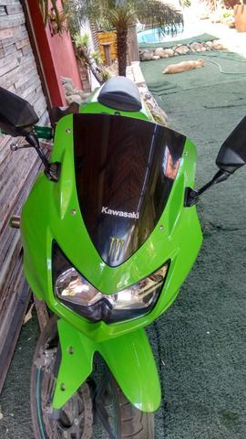 Moto Kawasaki ninja 250 top lindona,  - Motos - Miguel Couto, Nova Iguaçu | OLX