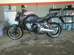 Vendo moto cb650 F,  - Motos - Parque Caju, Campos Dos Goytacazes | OLX