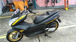 Pcx  - super nova,  - Motos - Arraial do Cabo, Rio de Janeiro | OLX