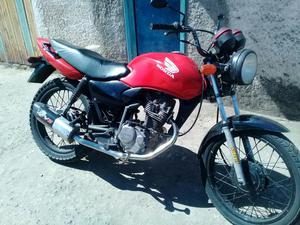 Titan ks 125cc  - Motos - Vila Nova, Barra Mansa | OLX