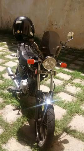 Vendo moto Suzuki intruder 125 cc,  - Motos - Jardim Esperança, Cabo Frio | OLX