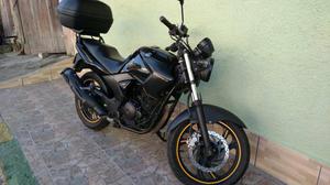 Yamaha Fazer 250 L. Edition  + Capacete NoRisk e Bau Givi 45L,  - Motos - Pechincha, Rio de Janeiro | OLX