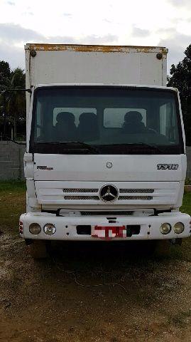 Mercedes Benz  Baú - toco - Caminhões, ônibus e vans - Vila N Senhora Conceição, Japeri | OLX
