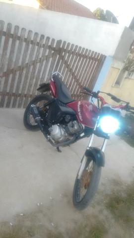 Moto motom,  - Motos - Centro, Macaé | OLX