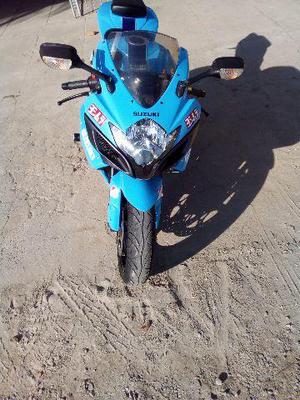 Suzuki Gsx-r 750 Srad  a mais nova do olx,  - Motos - Araruama, Rio de Janeiro | OLX