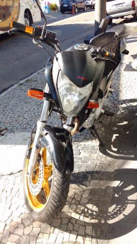 Honda CB 300 Ano  - Motos - Parque Duque, Duque de Caxias | OLX