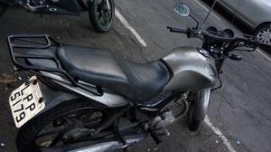 Vendo uma fan  com documento em dia,  - Motos - Humaitá, Rio de Janeiro | OLX