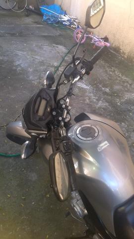 160 muito nova, aceito oferta,mas não absurdamente por favor,  - Motos - Inhaúma, Rio de Janeiro | OLX