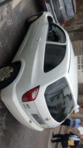 Vendo um Celta  - Carros - Ipanema, Rio de Janeiro | OLX