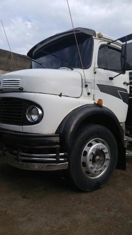 Caminhão  - Caminhões, ônibus e vans - Centro, Itaboraí | OLX