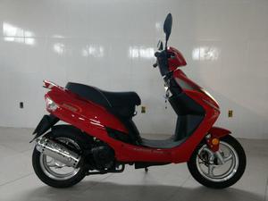Scooter Shineray 50cc muito nova,  - Motos - Est da Saudade, Petrópolis | OLX
