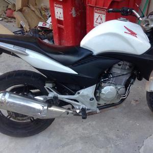 CB300R branca  - Motos - Recreio Dos Bandeirantes, Rio de Janeiro | OLX