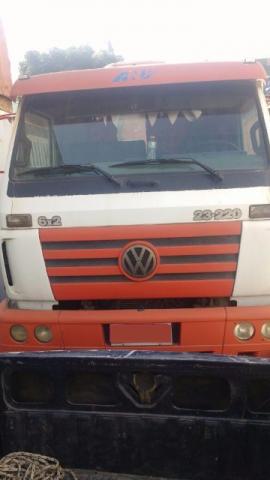 Caminhão VW /  - Caminhões, ônibus e vans - Engenho do Porto, Duque de Caxias | OLX