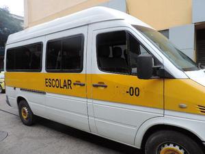 Van Escolar Mercedes-Benz - Caminhões, ônibus e vans - Flamengo, Rio de Janeiro | OLX