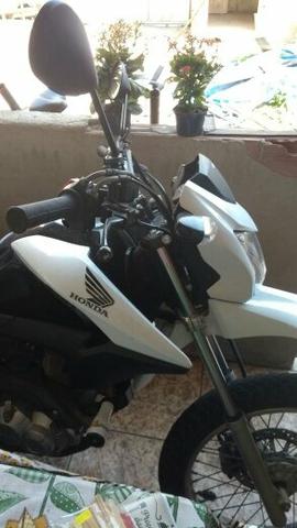 Vendo moto Honda Bros ESDD  - Motos - Vila Santa Cruz, Duque de Caxias | OLX
