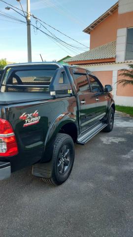 Hilux 3.0 diesel  muito nova,  - Carros - Bangu, Rio de Janeiro | OLX