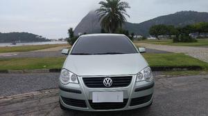 Vw - Volkswagen Polo Sedan 1.6 Manual Flex 4P Raridade Novíssimo,  - Carros - Centro, Rio de Janeiro | OLX