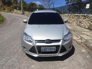 Vendo Ford Focus 2.0 SE/Plus hatch  - Carros - Loteamento Sítio Jacina, Nova Friburgo | OLX