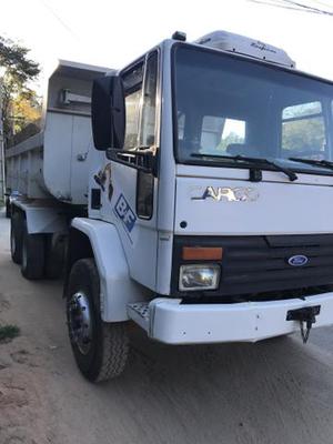 Ford Cargo  - Caminhões, ônibus e vans - Pedro do Rio, Petrópolis | OLX
