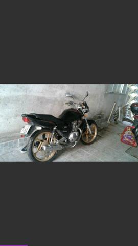 Suzuki Yes Linda,  - Motos - Ramos, Rio de Janeiro | OLX