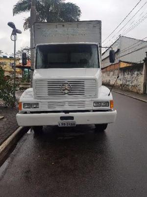 Mercedes  Truck com Rampa - Caminhões, ônibus e vans - Vila São Sebastião, Duque de Caxias | OLX