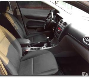 Ford Focus  completo e impecavel!
