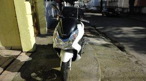Honda Pcx , doc , quitada, meu nome,  - Motos - Pechincha, Rio de Janeiro | OLX