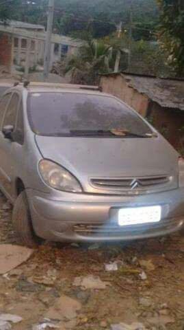 Picasso vistoriado  - Carros - Jardim Tonalegre, Belford Roxo | OLX