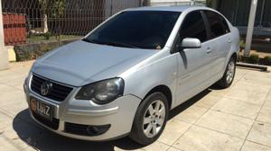 VOLKSWAGEN POLO SEDAN 1.6 FLEX COMFORTLINE - PRATA - 