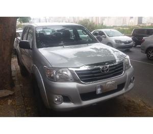 Toyota Hilux Cabine Dupla com parcelas de R$ 