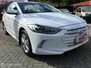 Hyundai Elantra v Flex 4p Automático  em Blumenau