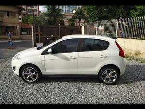 Fiat Palio Attractive 1.4 8v (flex)  em Balneário