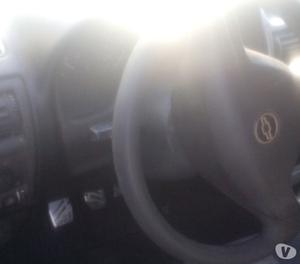 GM Astra Hatch 2 Portas completo 