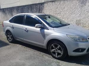 FORD FOCUS GHIA/ XR 2.0 /GHIA V FLEX 5P  -  | OLX