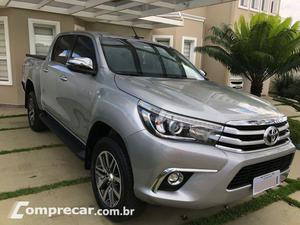 HILUX CD SRX 4x4 - Toyota -  - DIESEL - 4 Portas - Prata