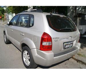 TUCSON 2.0 MPFI GLS 16V 2WD GASOLINA 4P AUTOMÁTICO 