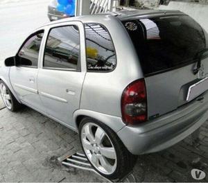 Corsa Hatch 1.6 8v - Completo - Whats 