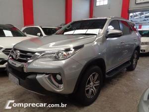 HILUX SW SRV - Toyota -  - BICOMBUSTÍVEL - ÁLCOOL E