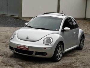Volkswagen New Beetle 2.0 Mi 8v Gasolina 2p Automático 