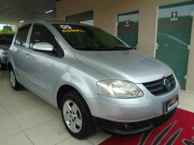 Volkswagen Fox 1.0 Mi City 8v Flex 4p Manual  em