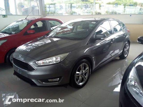 FOCUS 1.6 SE 16V - FORD -  - BICOMBUSTÍVEL - ÁLCOOL E