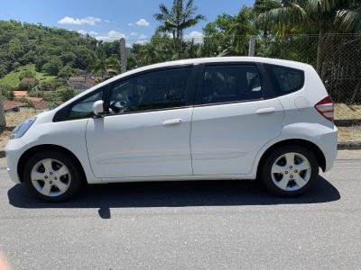 Honda Fit 1.4 Lxl 16v Flex 4p Automático  em Blumenau