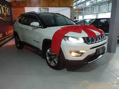 Jeep Compass v Flex Limited Automático  em São