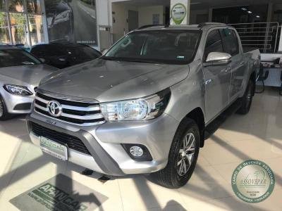 Toyota Hilux 2.8 Srv 4x4 Cd 16v Diesel 4p Automático 