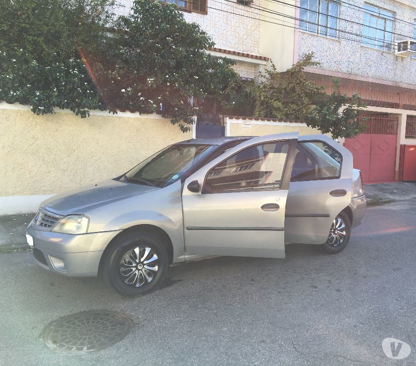 RENAULT LOGAN COMPLETO, AR GELANDO