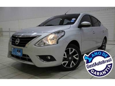 Nissan Versa v Flex Sl 4p Manual  em São José R$