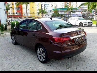 Citroën C4 Lounge 1.6 Thp Flex Shine Bva  em São José