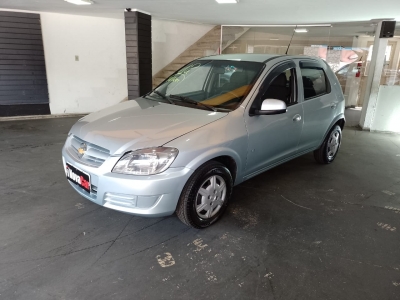 CHEVROLET CELTA 4P 1.0 FLEX - PRATA - 